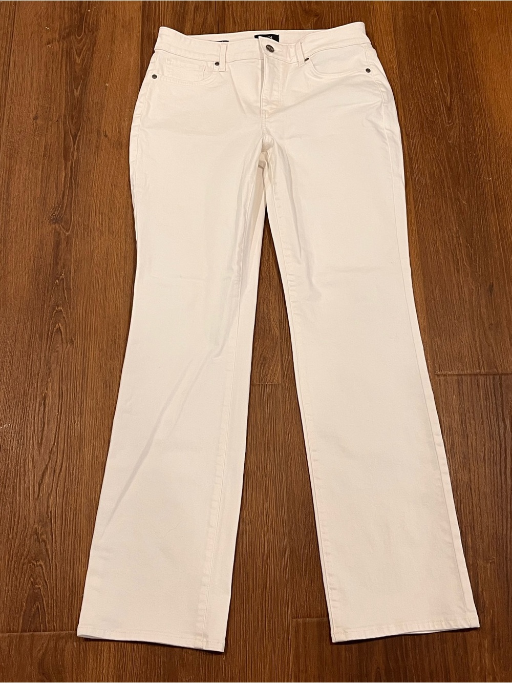 NYDJ | Marilyn Straight white denim jeans pants Women’s size 8 lift tuck EUC - Picture 7 of 8